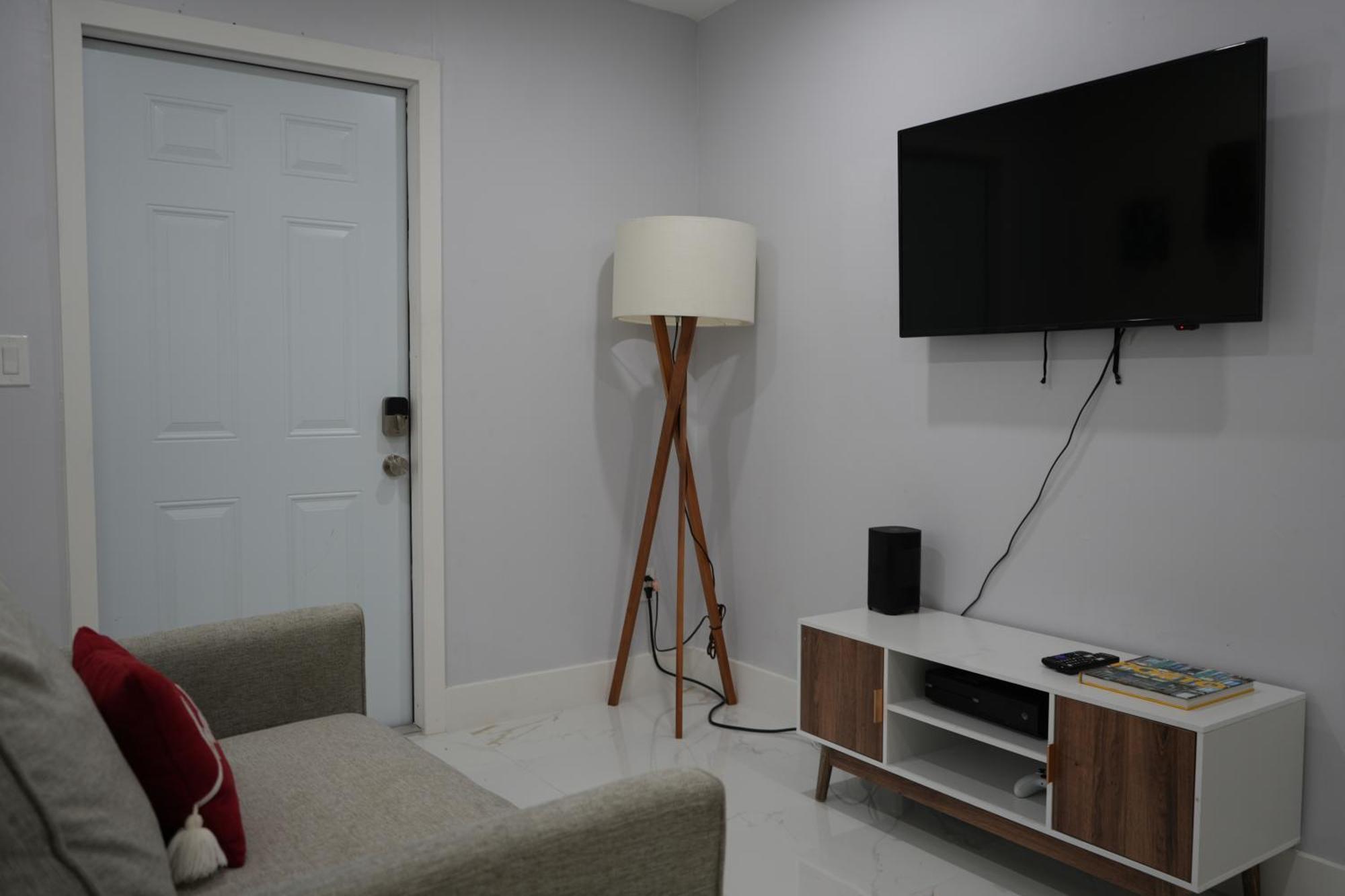 מיאמי Charming Two Bedroom Apartment. מראה חיצוני תמונה